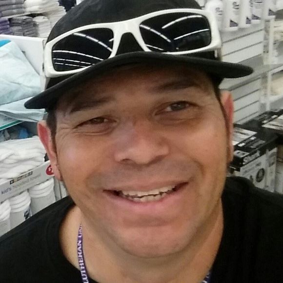 Meet your Posher, Gerardo - Picture 1 of 1